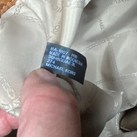 Michael Kors Studded Leather Carryall Tote Shoulder - Picture 16 of 16